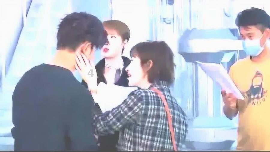 救援毕业女孩